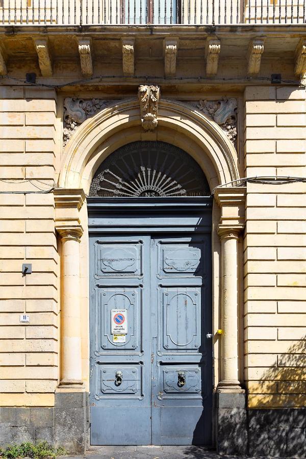Naca Suite Catania Exterior photo